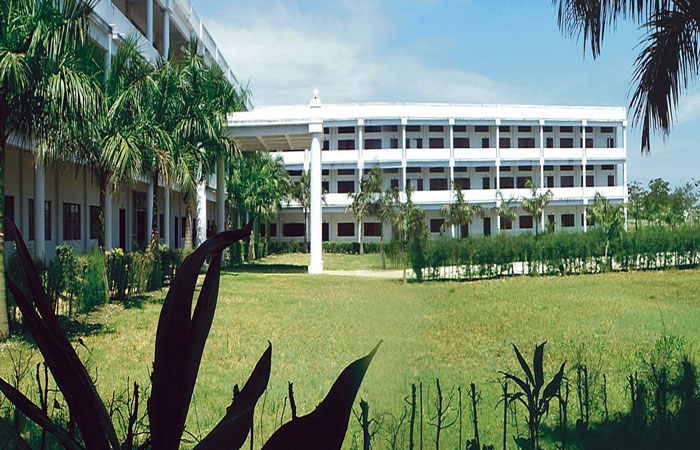 Thangavelu Engineering College