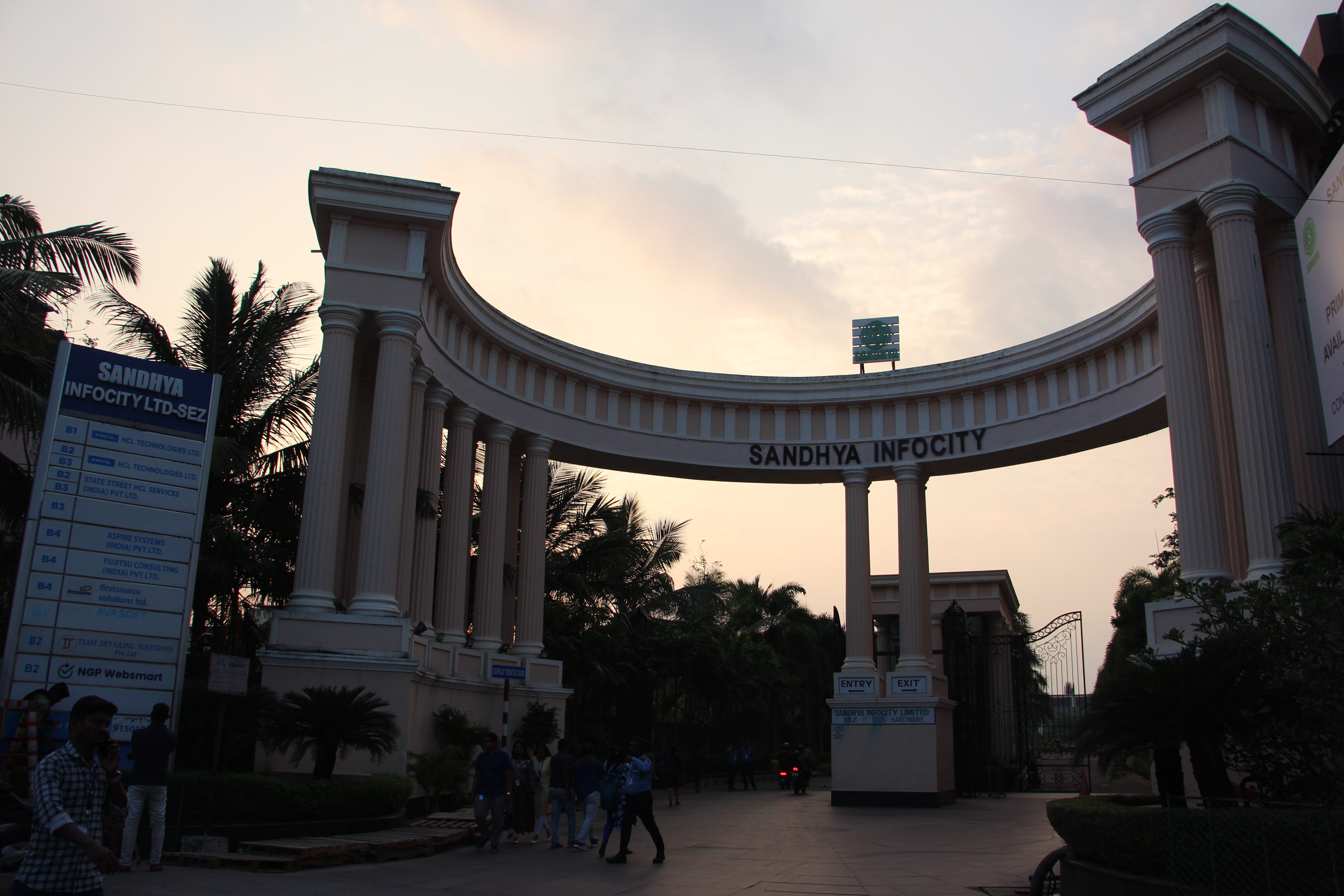 Sandhya Infocity